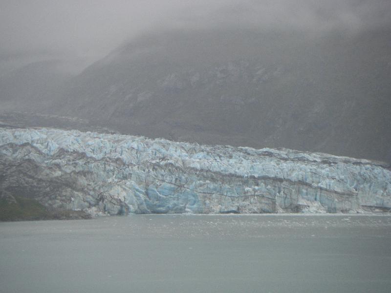 CIMG0710.JPG - Margerie Glacier is 30 stories high